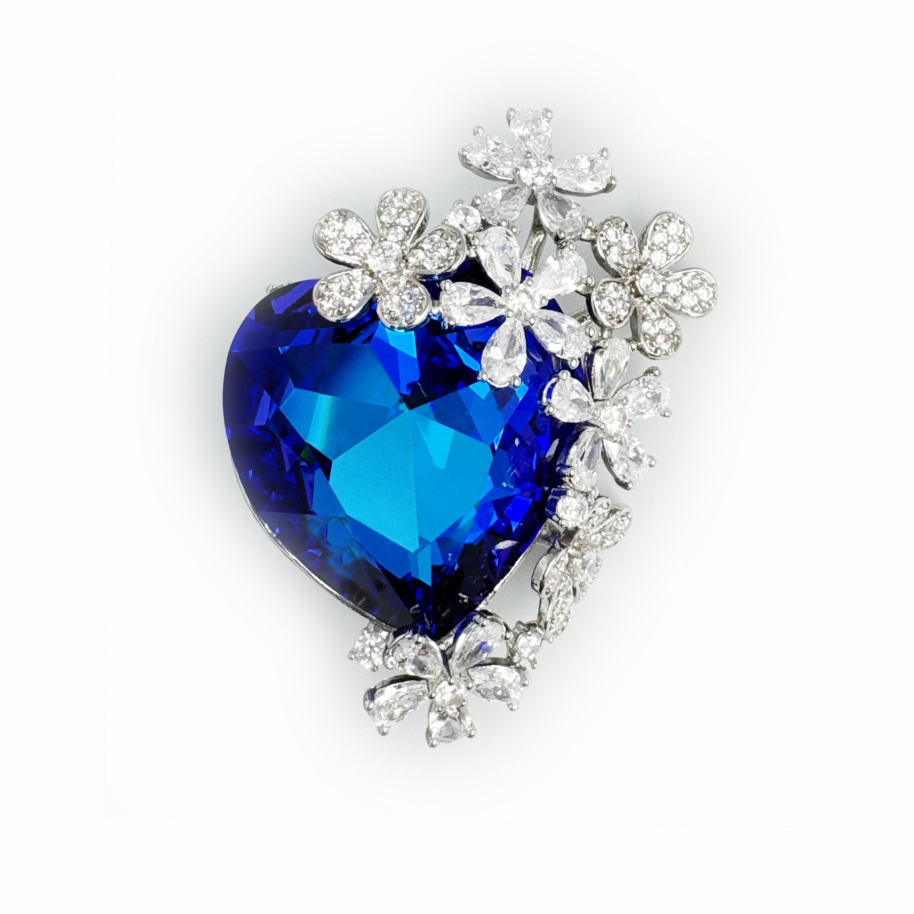 Why You Need a Captivating Crystal Jewelry Piece?