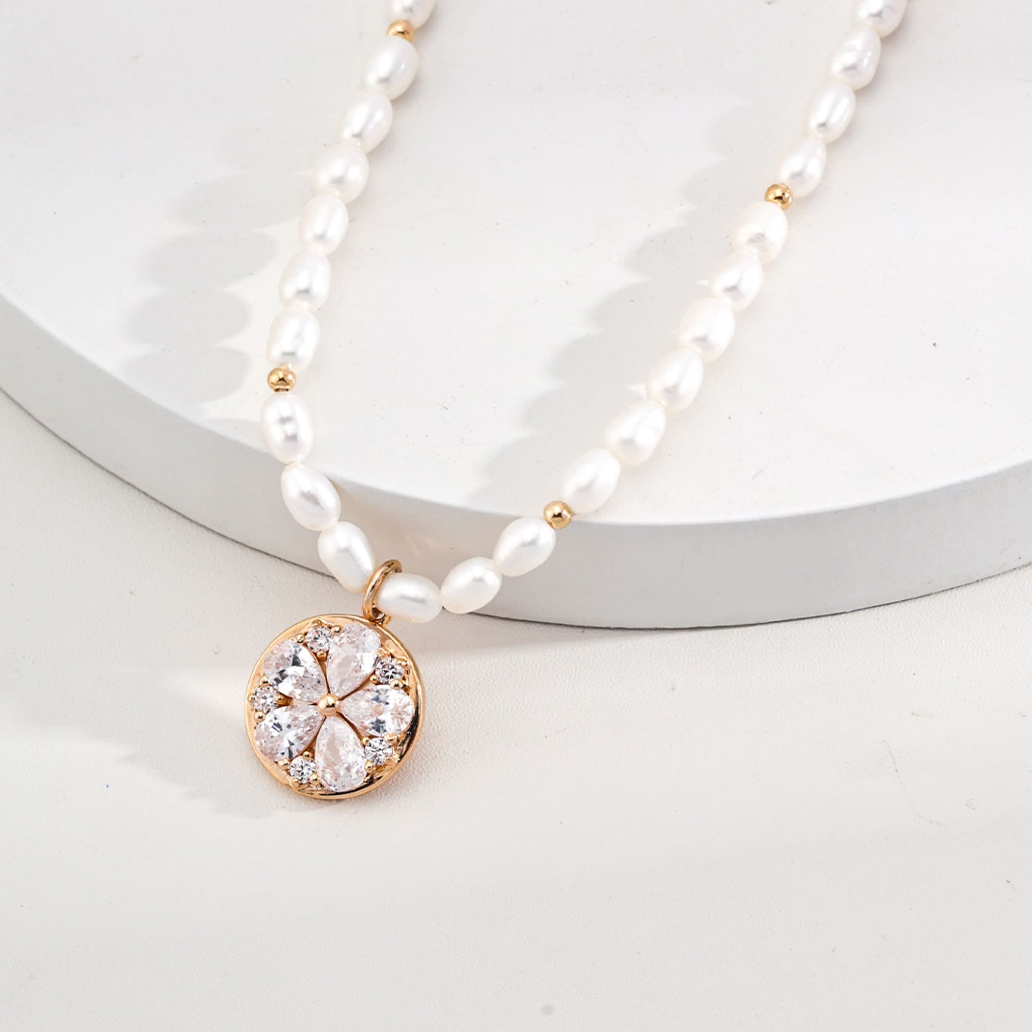 18K Gold Plated Pearl & Zircon Necklace 925 Silver Hypoallergenic Elegant-3