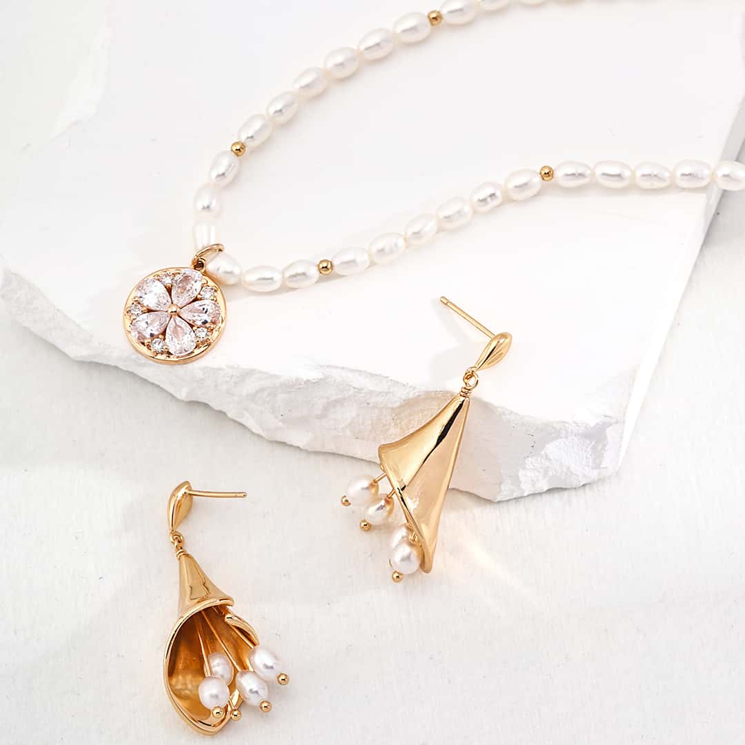 18K Gold Plated Pearl & Zircon Necklace 925 Silver Hypoallergenic Elegant-4