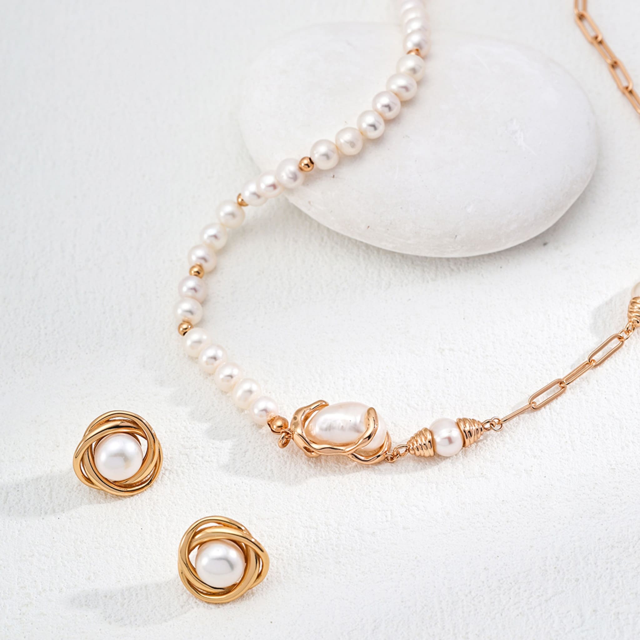 Pearl Necklace