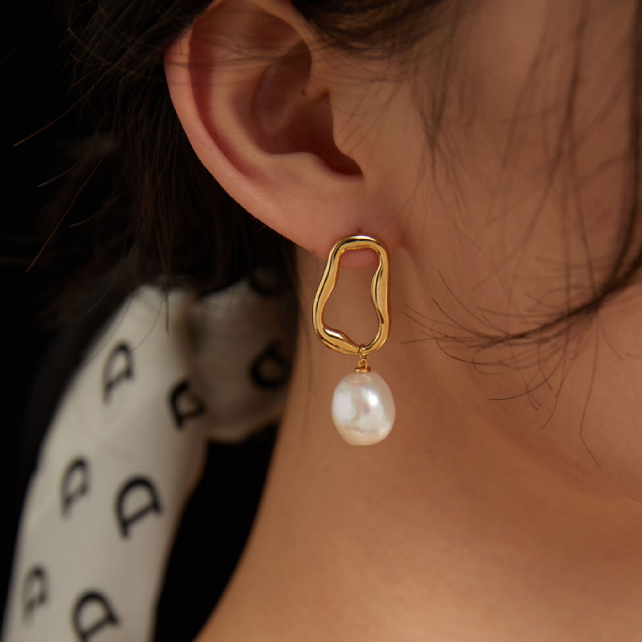 Natural Pearls Earrings