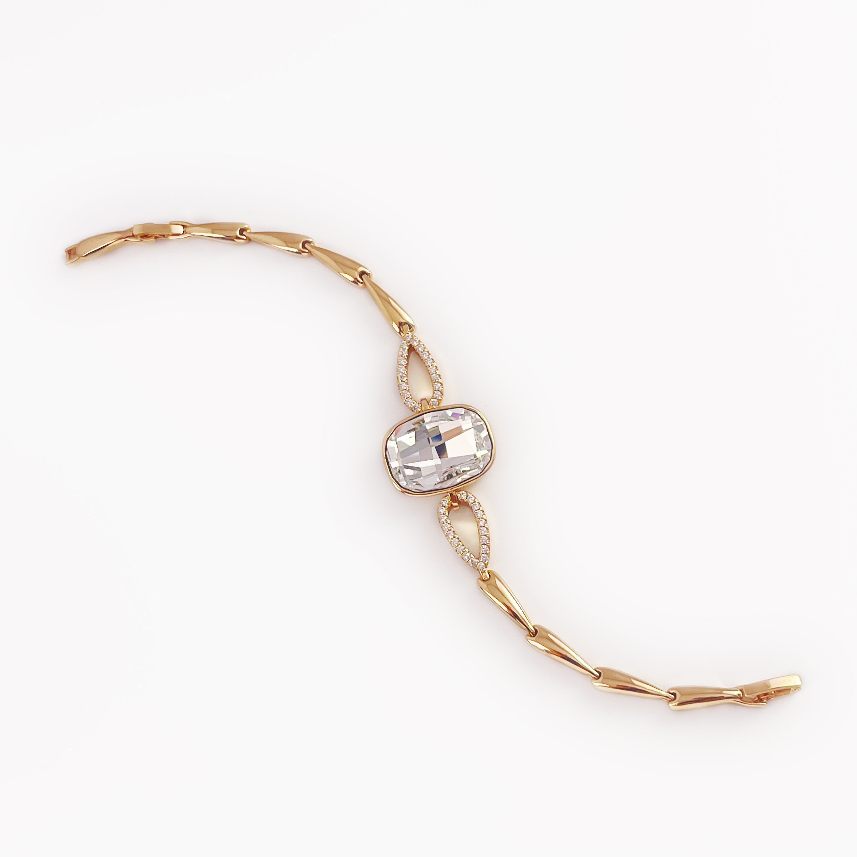 Lustrous Core Bracelet