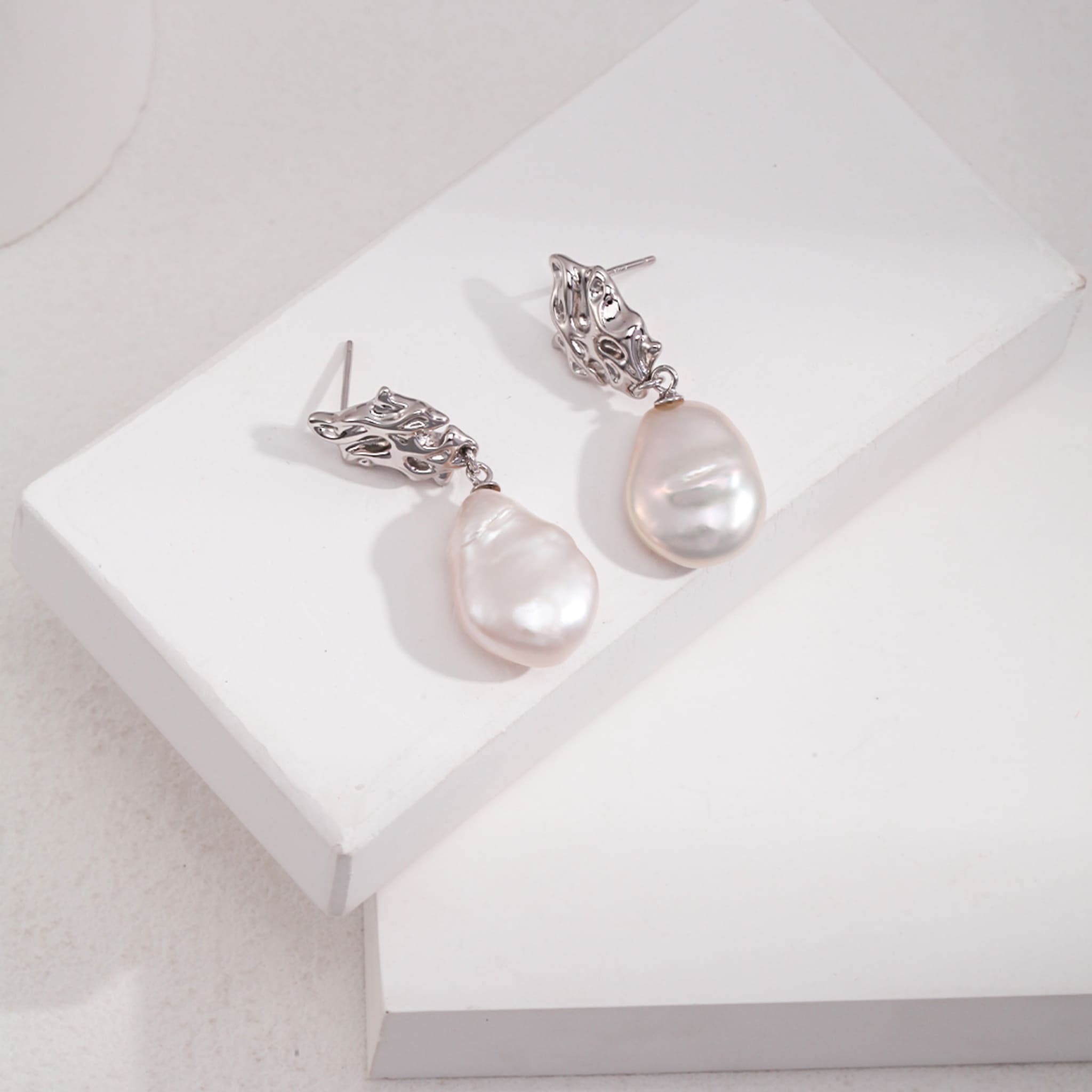 Baroque Pearl Earrings