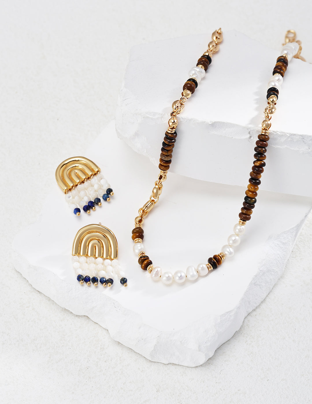 The Power and Beauty of Tiger's Eye Jewelry: A Unique Addition to Your Collection