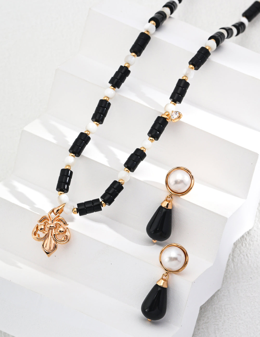 The Timeless Allure of Black Agate Jewelry