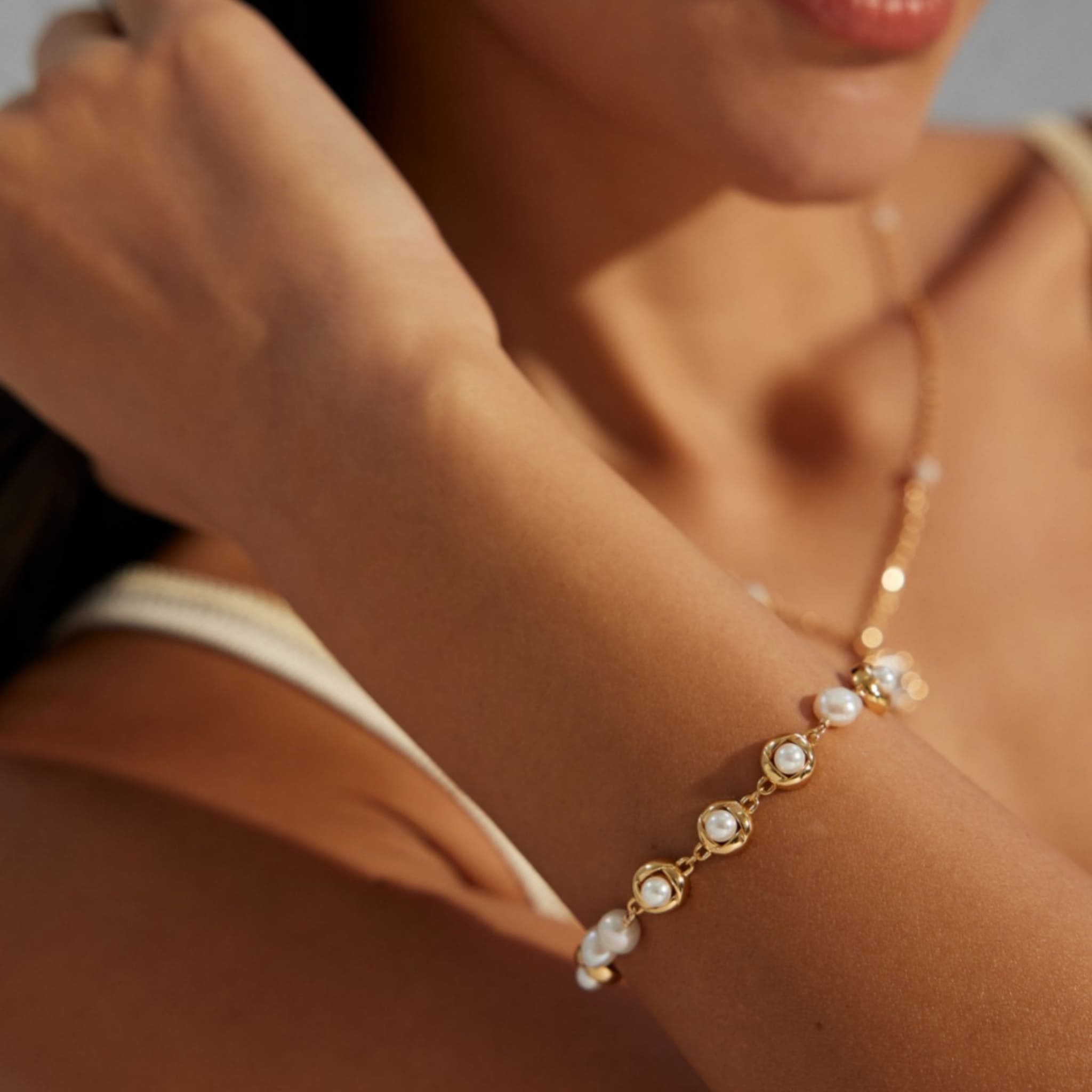 Adjustable Natural Pearl Bracelet for Classic and Minimalist Outfits-4