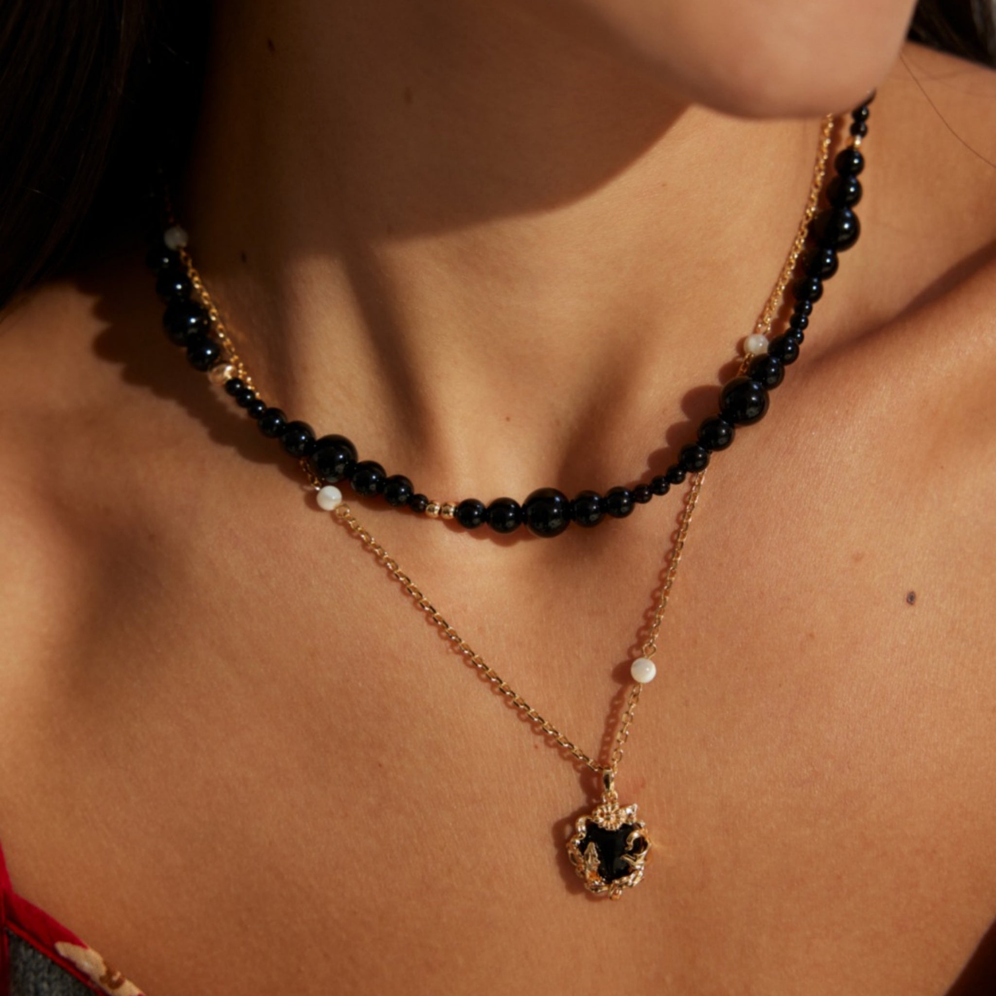Black Agate Necklace with Seashell Beads Elegant Layered Jewelry Piece-2