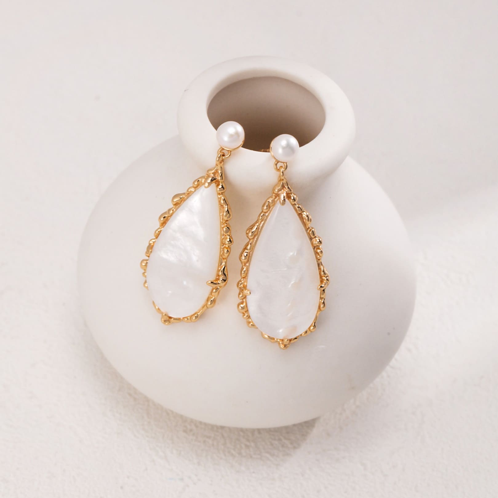 Pearl Shell Earrings