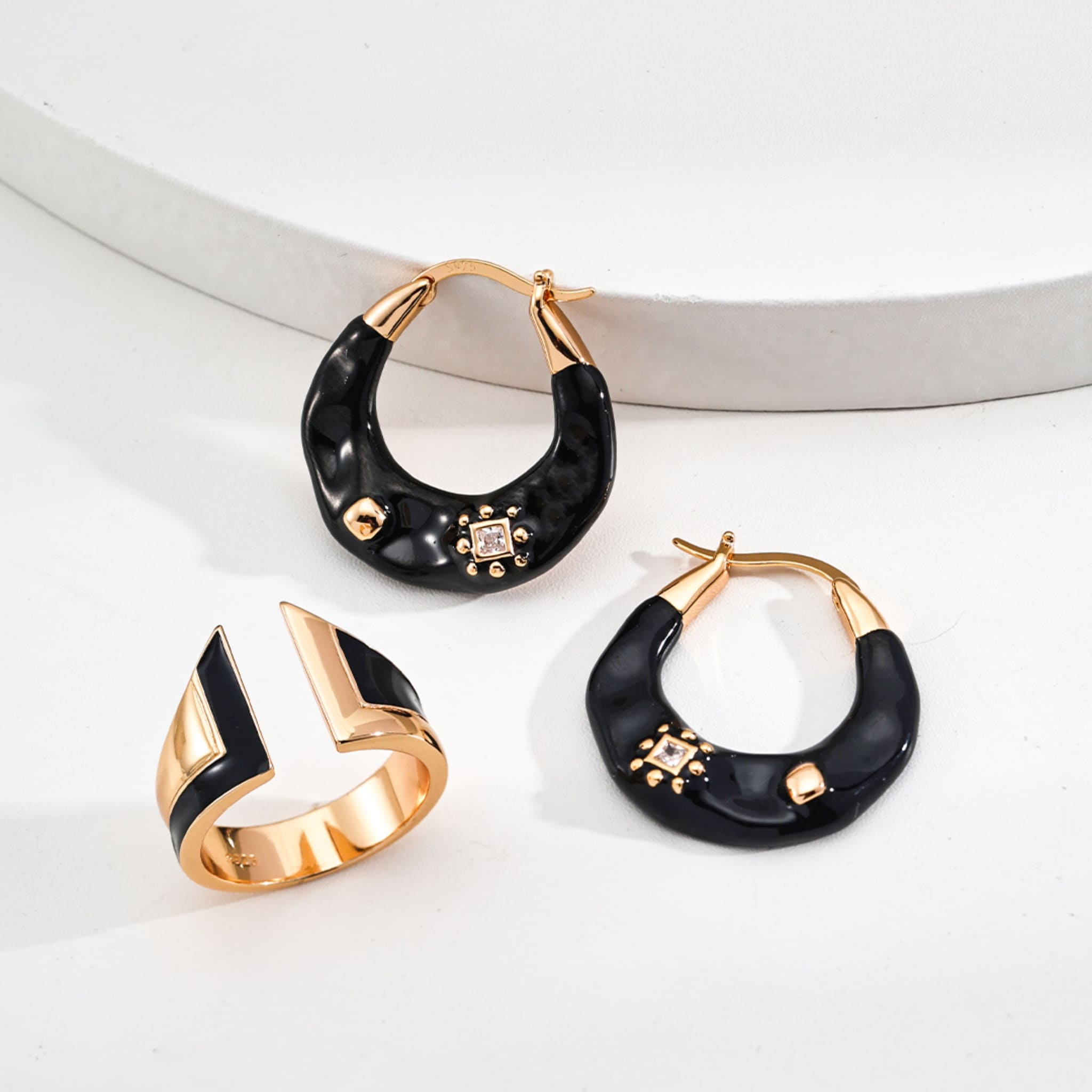 Dusky Charm Earrings