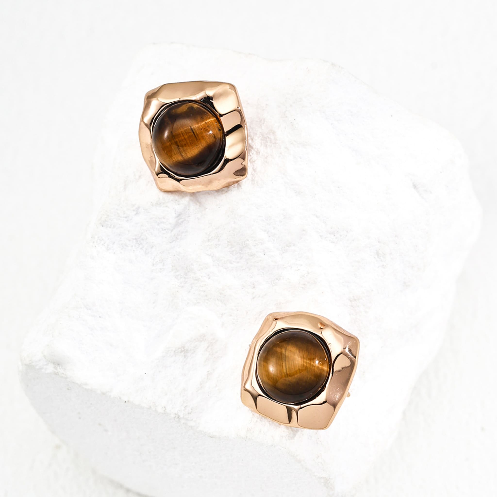 Tiger Frame Studs