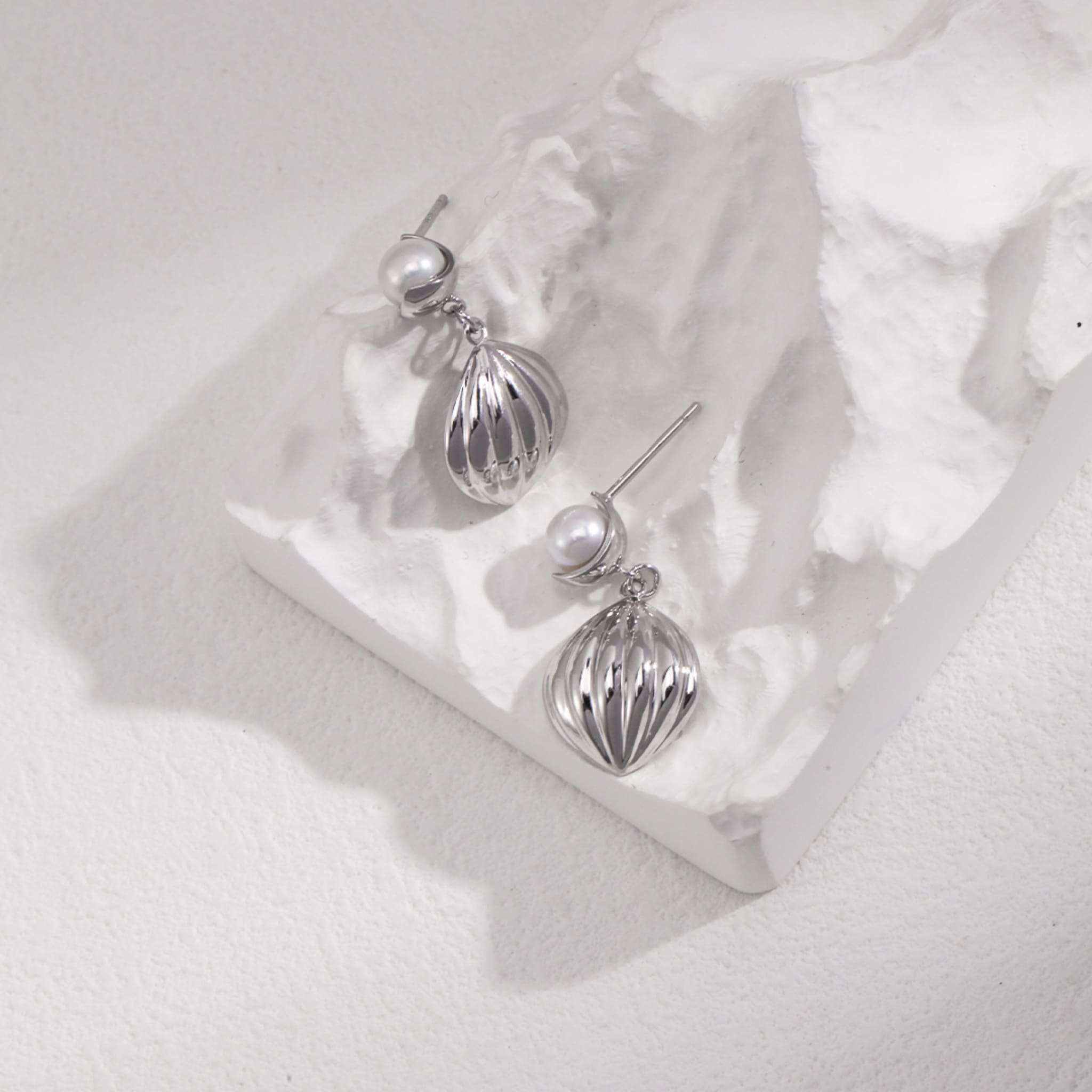 Sterling Silver Natural Pearl Earrings