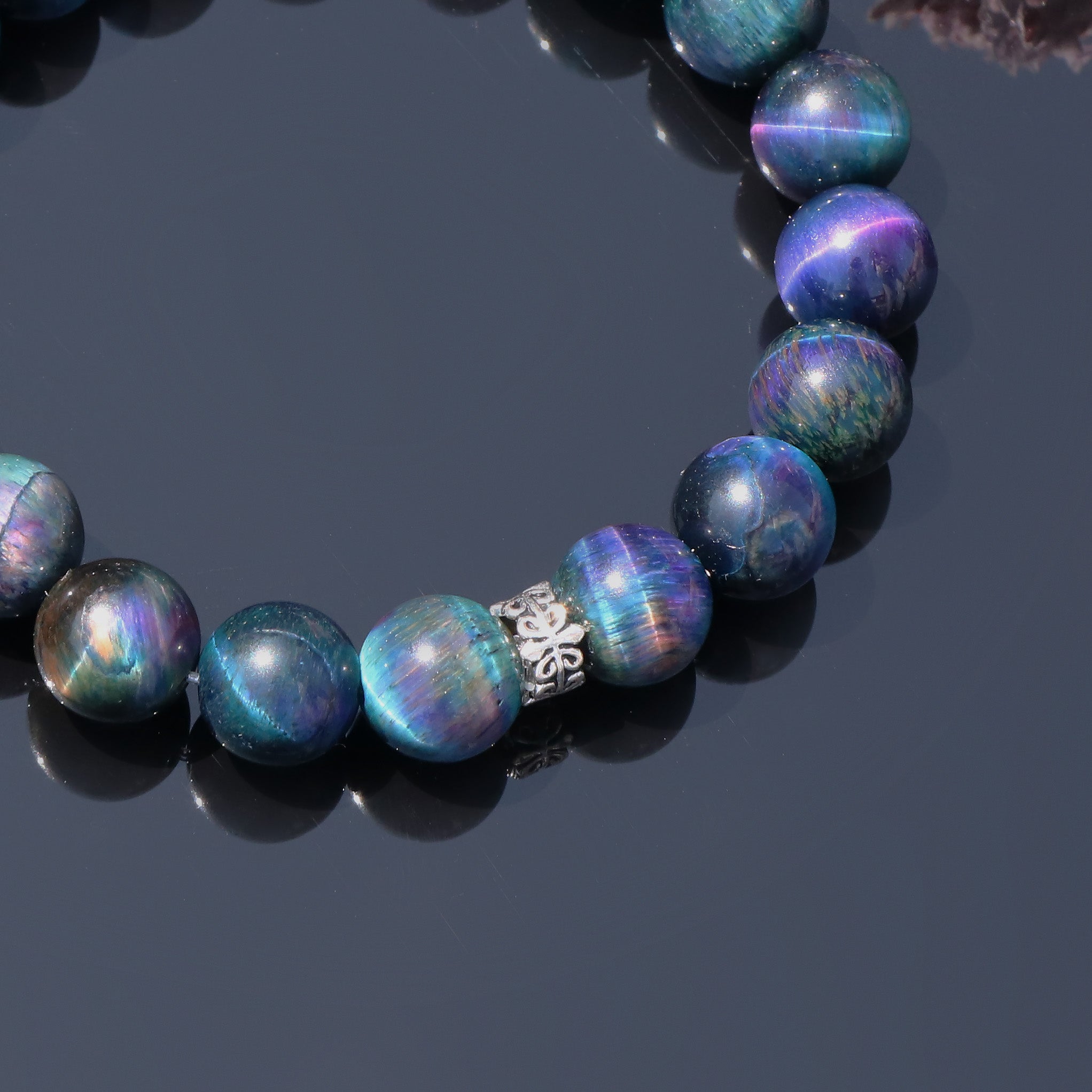 Elegant Blue Tigers Eye Bracelet Handmade for Women Daily Wear-4