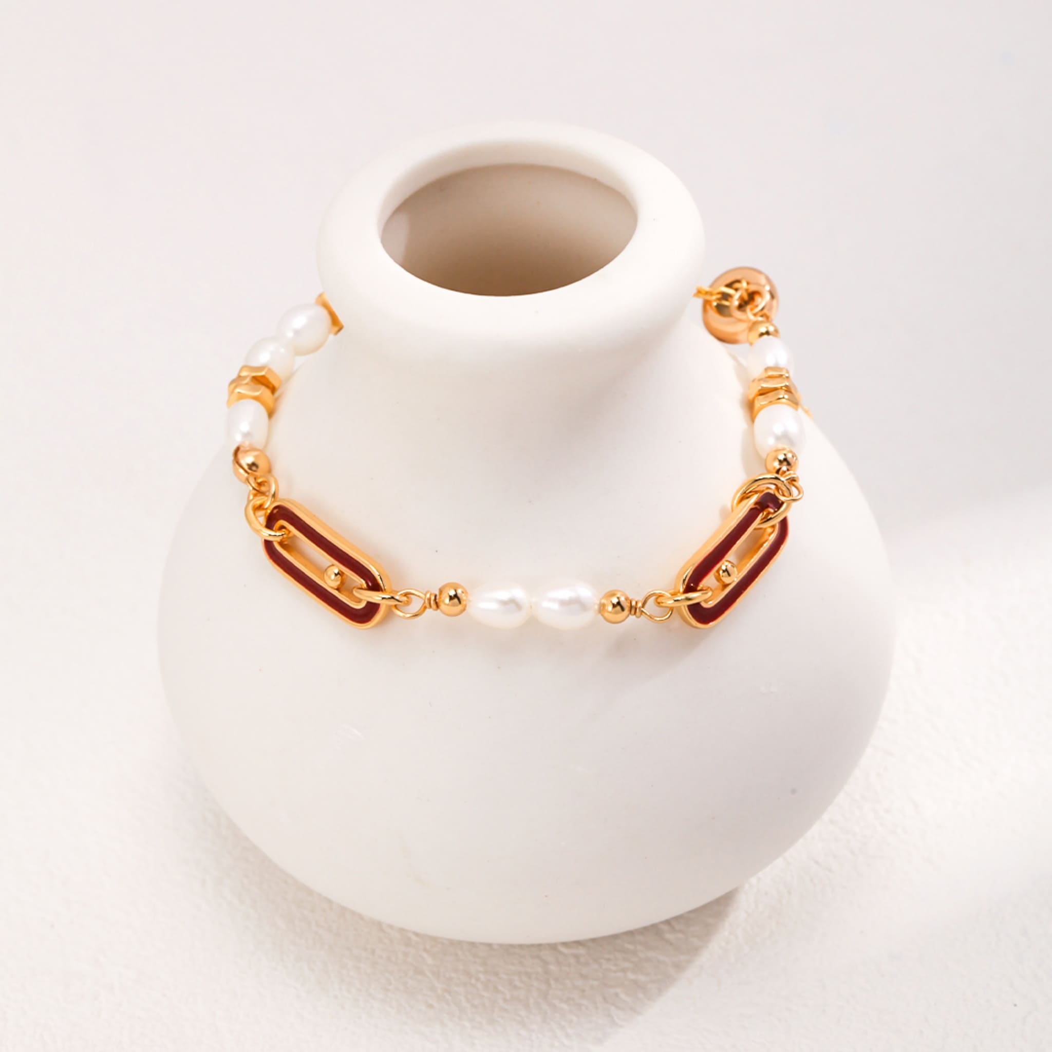 Elegant Red Enamel Pearl Bracelet for Daily Chic and Romantic Evenings-1