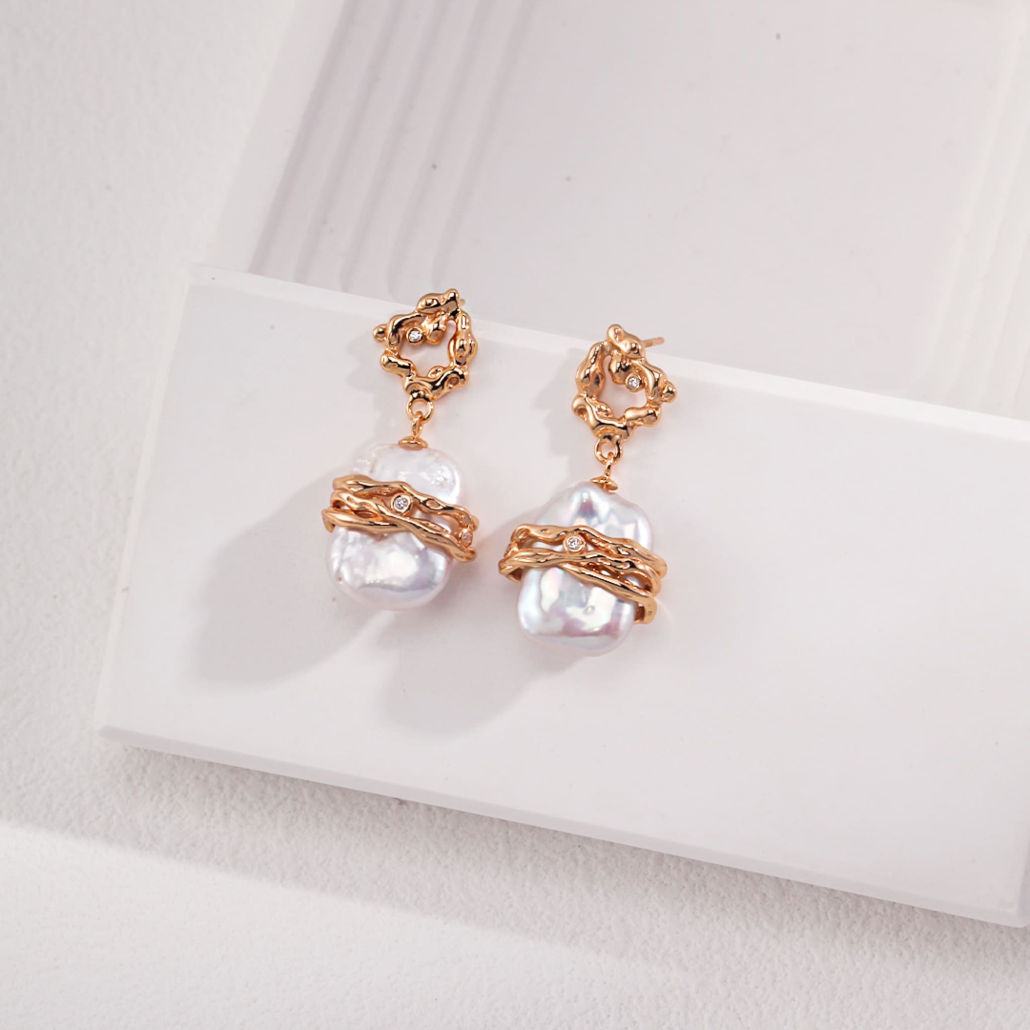 Elegant Vintage Gold Natural Pearl Necklace and Earrings Set for Women Timeless Gift-5