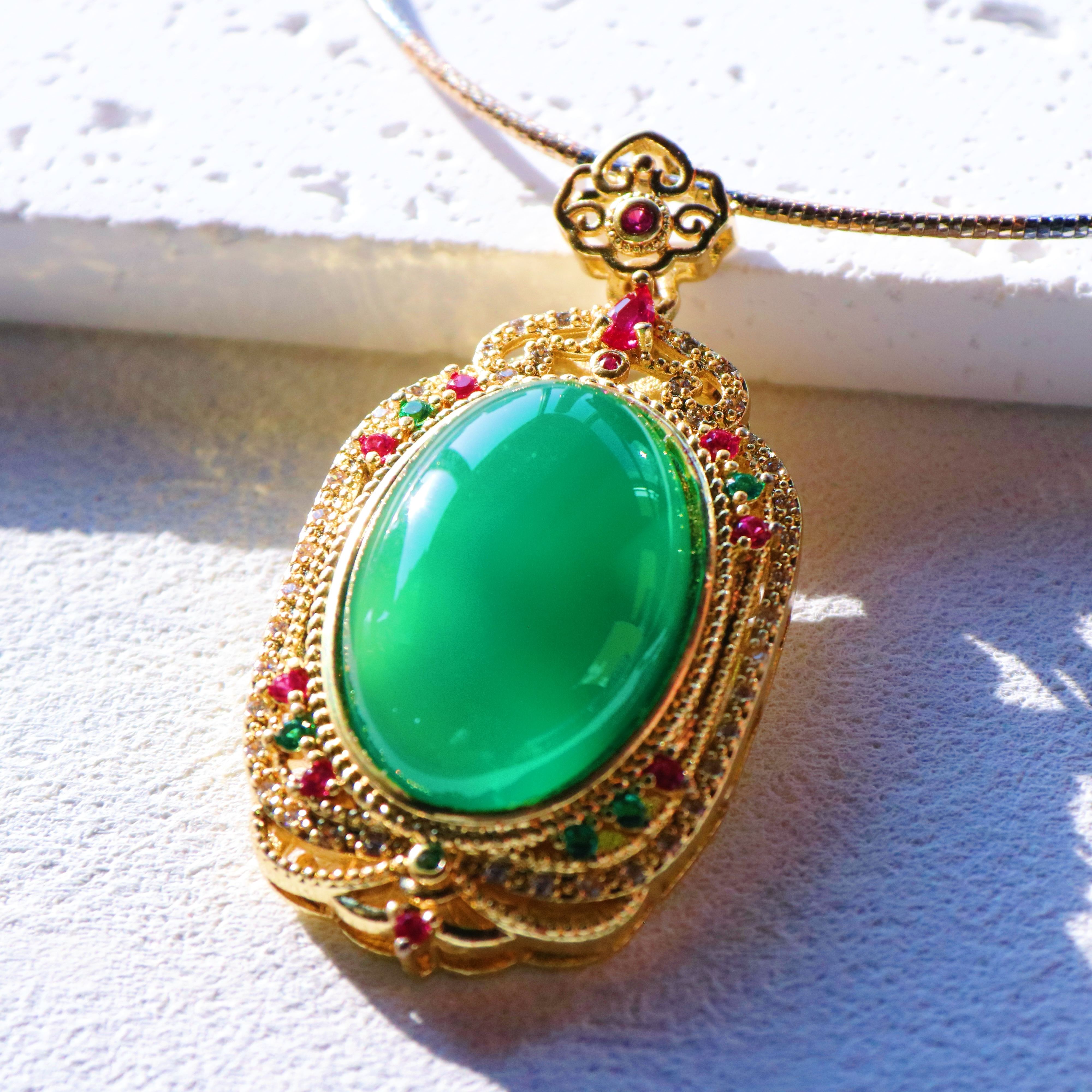 Green Chalcedony Pendant-3