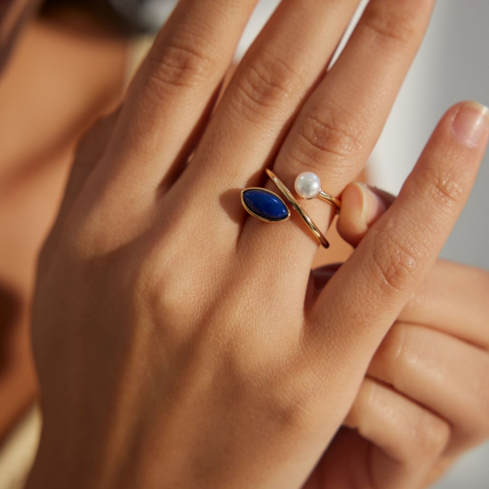 Gold-Plated Pearl & Lapis Lazuli Ring