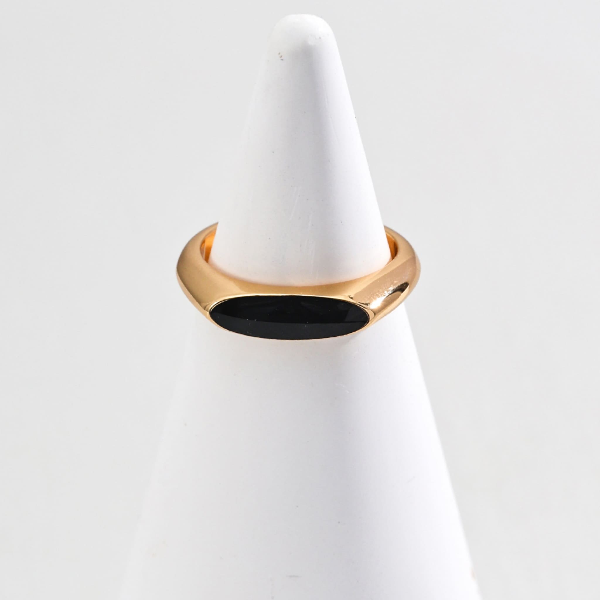 Midnight Minimal Ring
