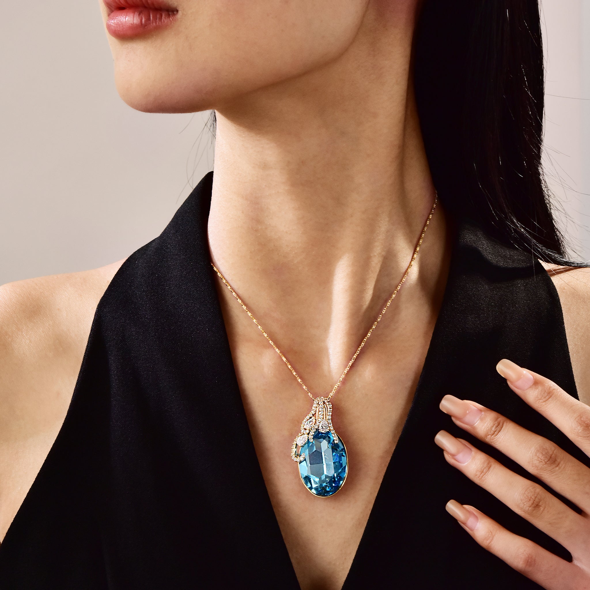 Modern Blue Austrian Crystal Teardrop Necklace Celebrity Inspired Hypoallergenic-2