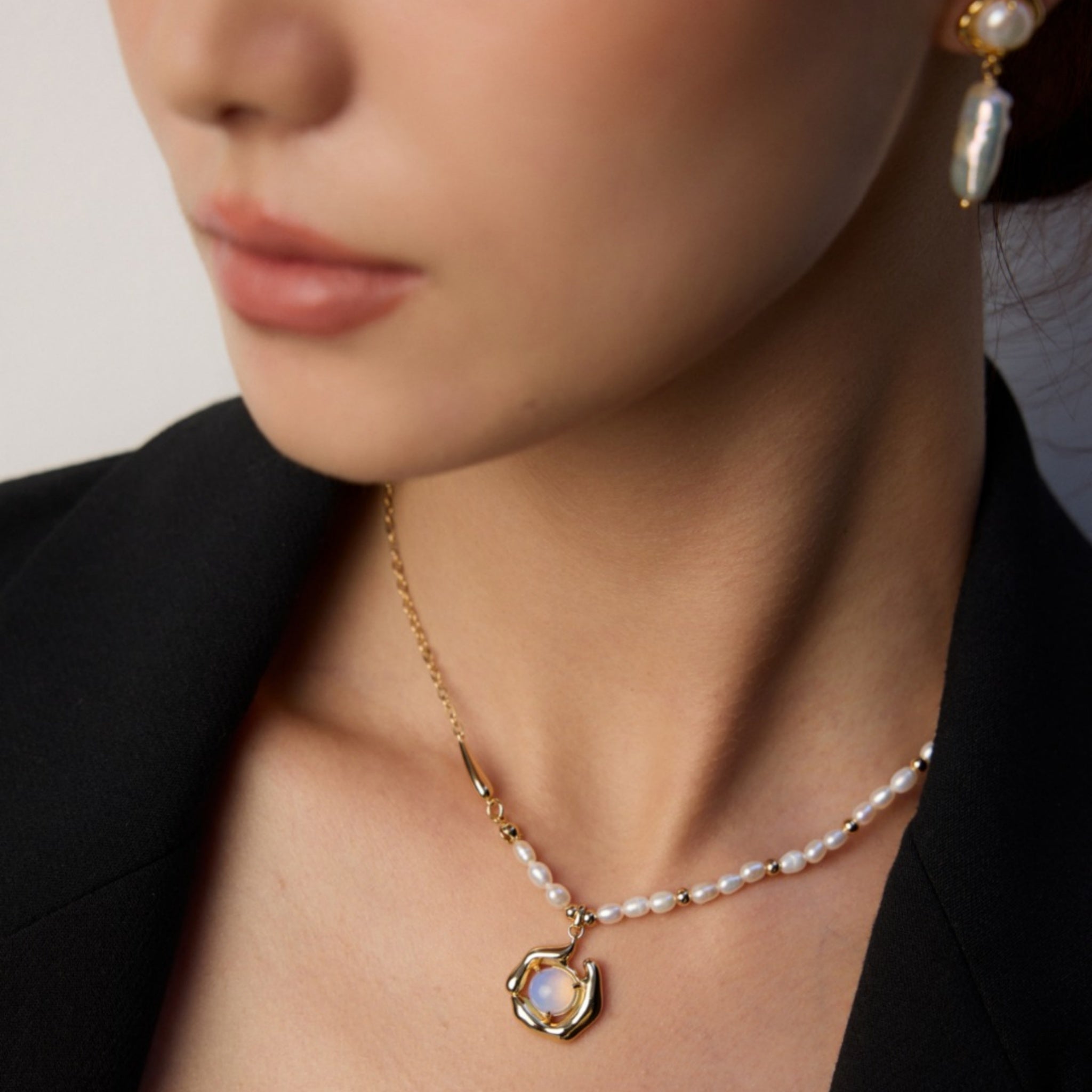Opal Pendant Necklace Nature Inspired Elegant Gift for Girlfriend-2