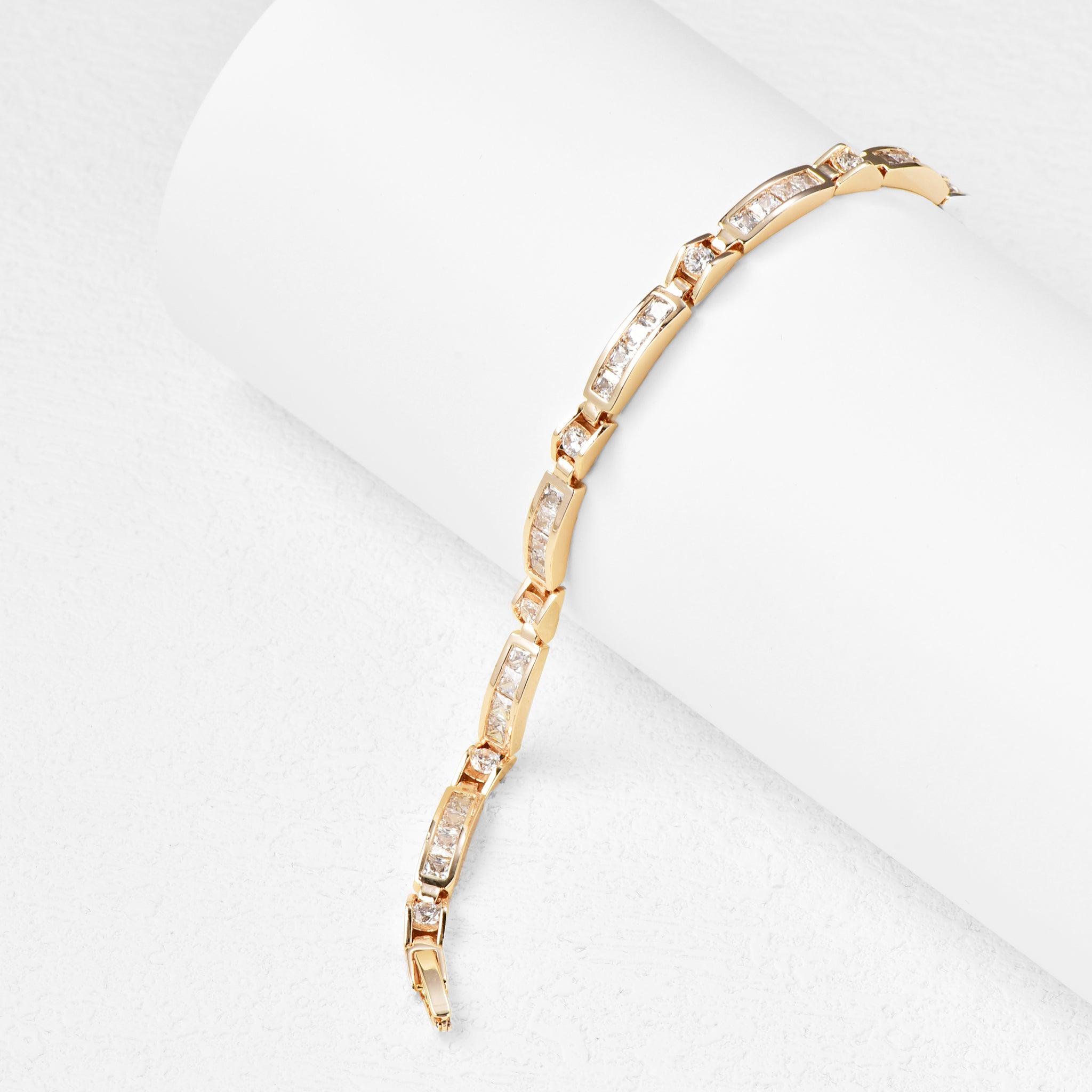 Simple Colorful Bracelet for Date Night or Daily Look-5