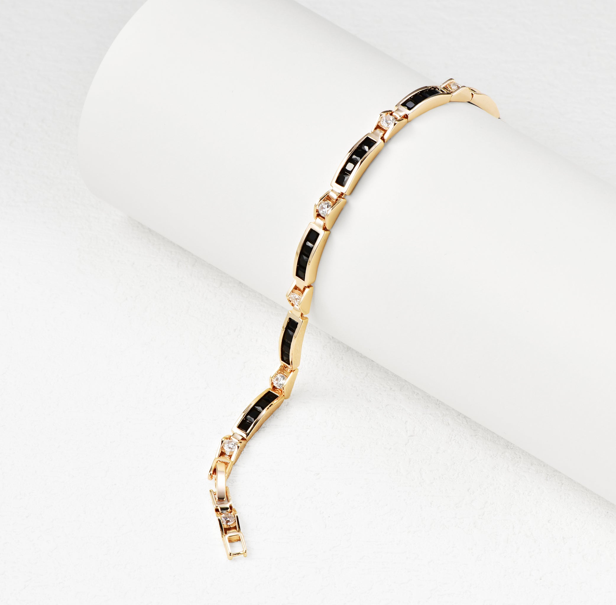 Simple Colorful Bracelet for Date Night or Daily Look-6