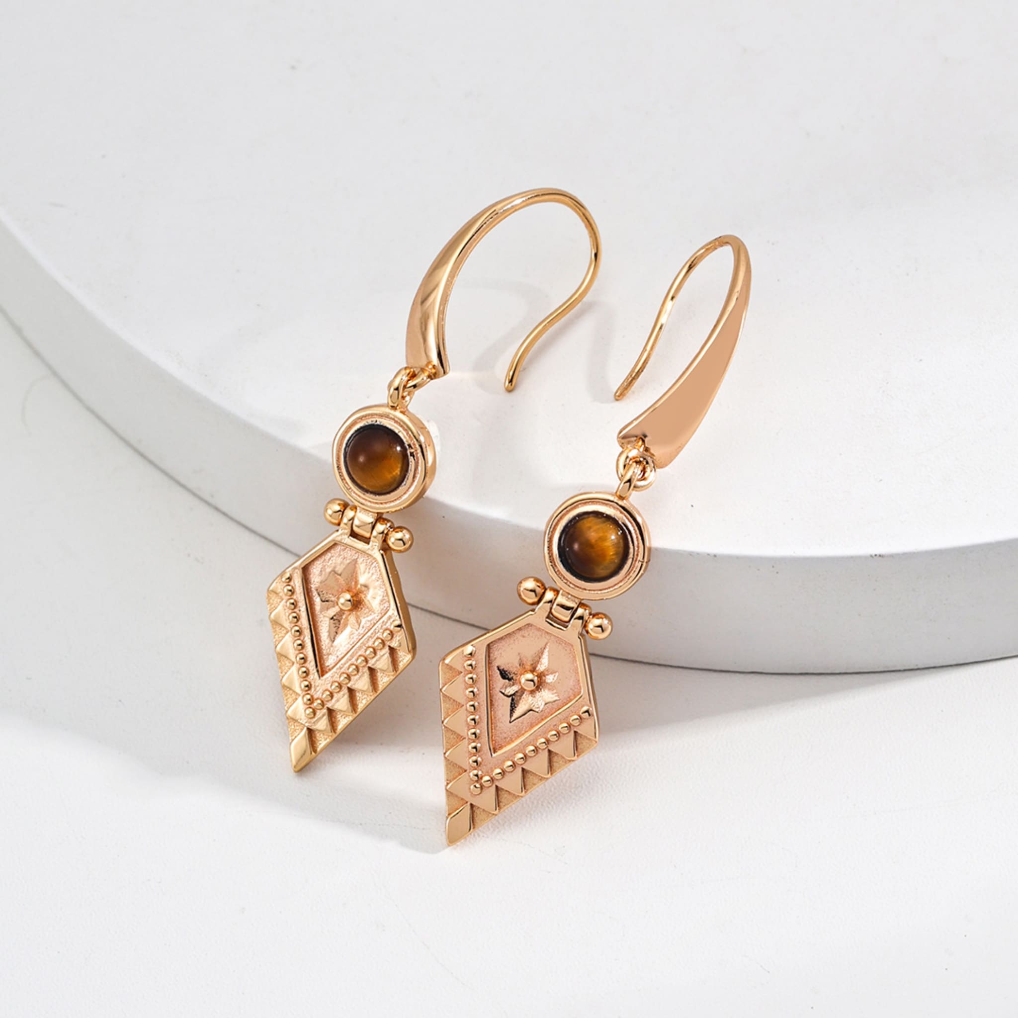 Statement Tiger Eye Earrings for Confident Sales Leaders-1