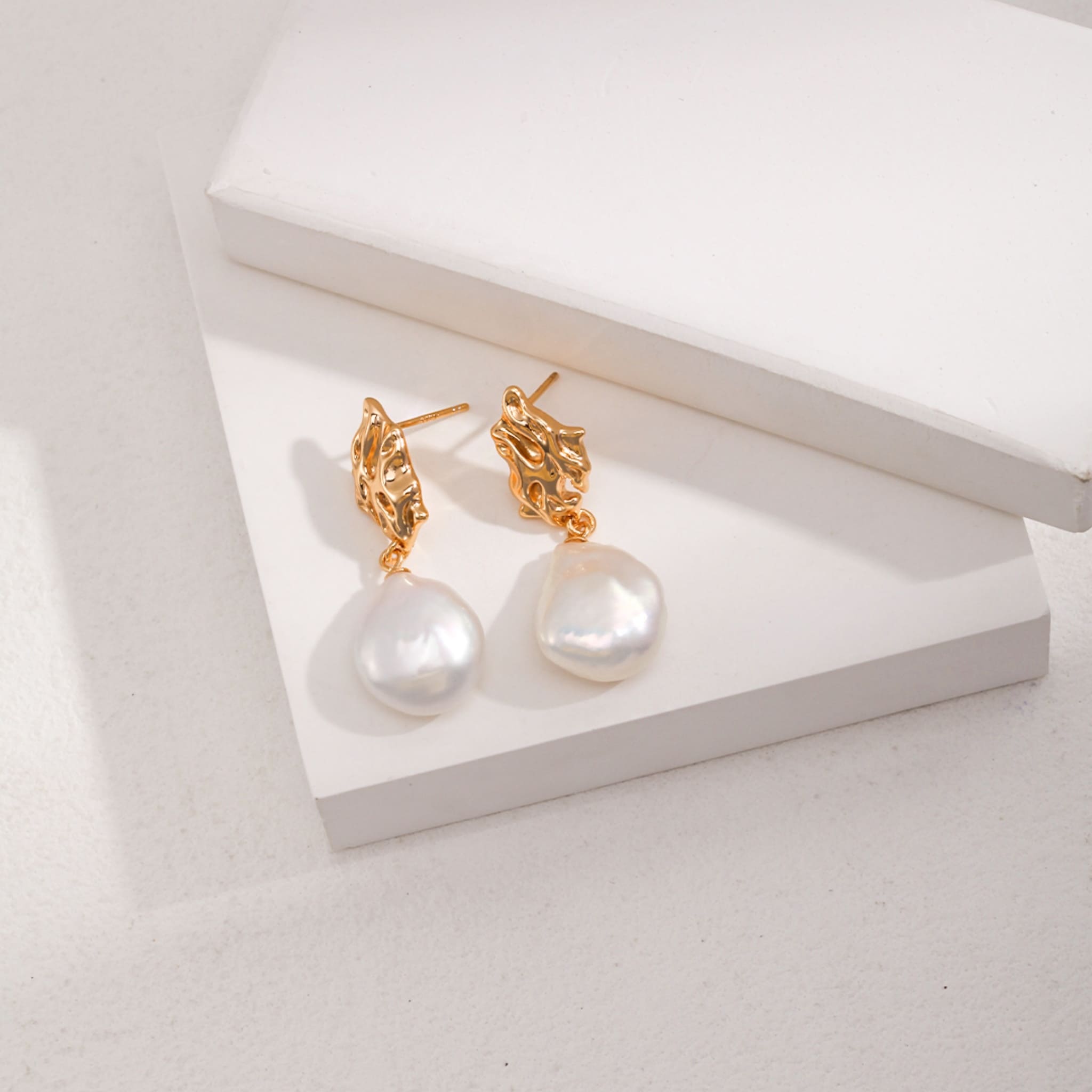 Baroque Pearl Earrings