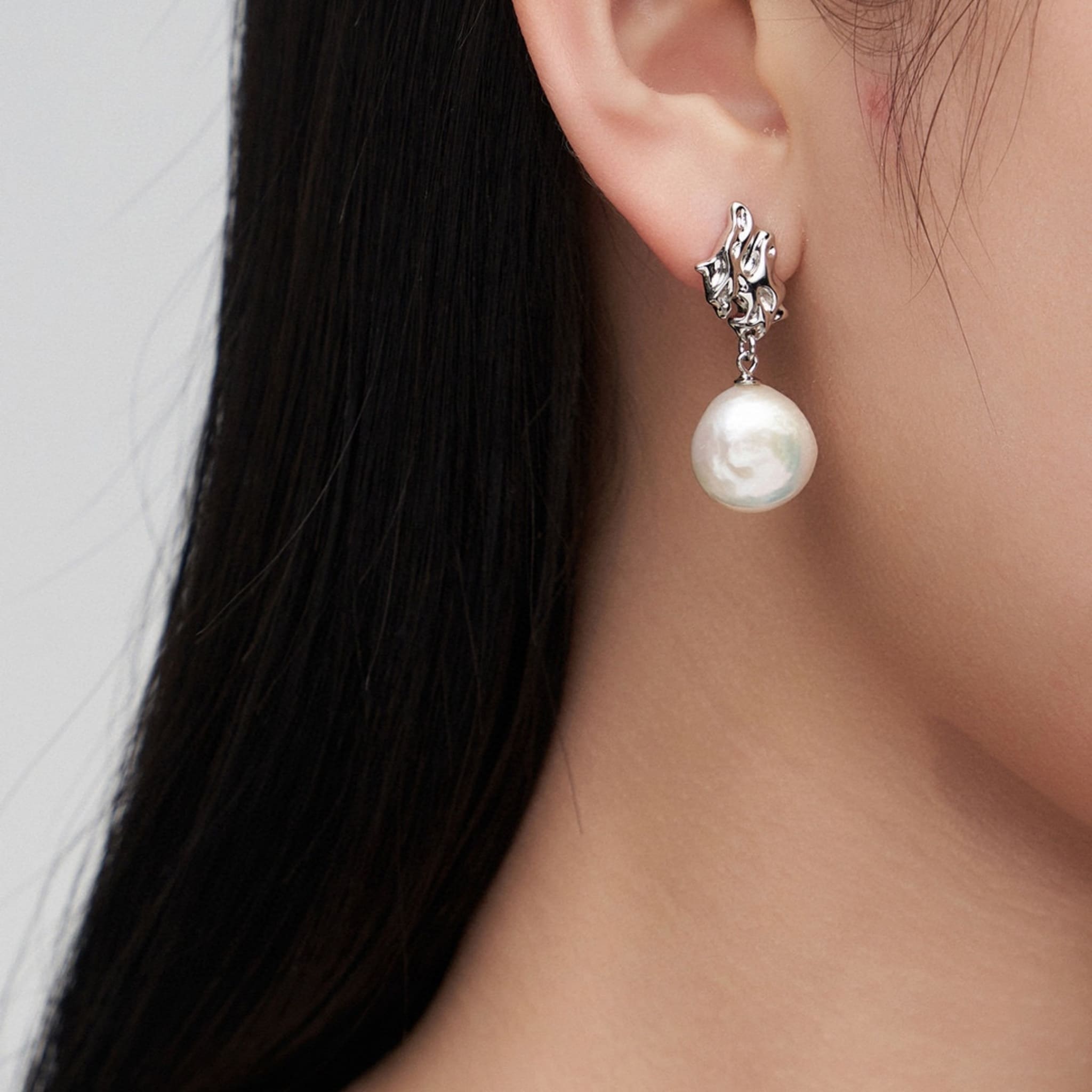 Baroque Pearl Earrings